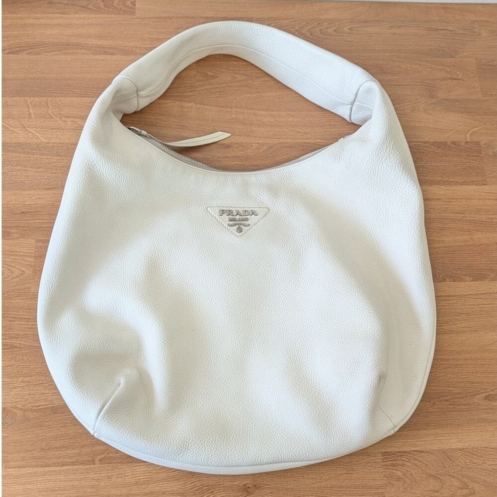 Prada Vitello Daino Leather Hobo Shoulder Bag Womens White Logo Zipper